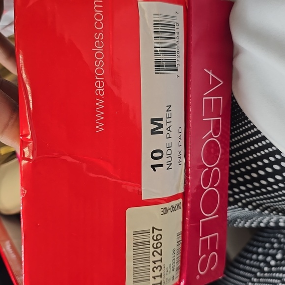 Aerosoles | Womens | Biege | Patent | Slingback | Block  Heel | Size 10M - Picture 9 of 9